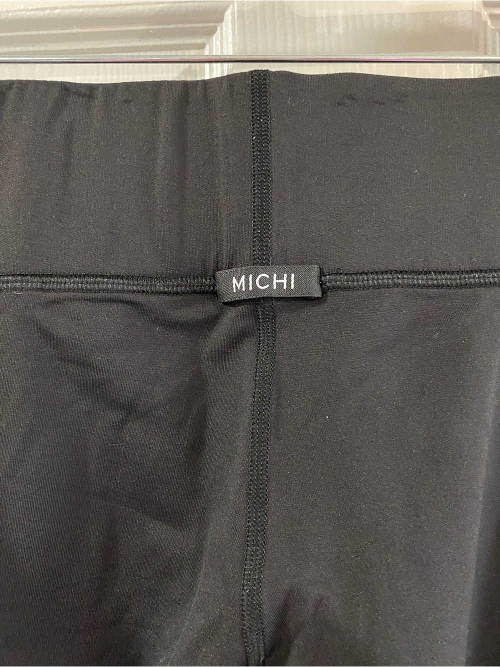 MICHI WMNS XS Black High-Rise Cropped Leggings with Mesh & Striped Calf Inset - Picture 5 of 8